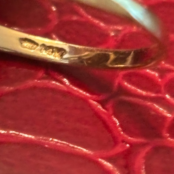 Ring - Picture 7 of 7